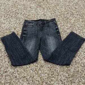 White House Black Market High Rise Straight Size 6 Black Wash